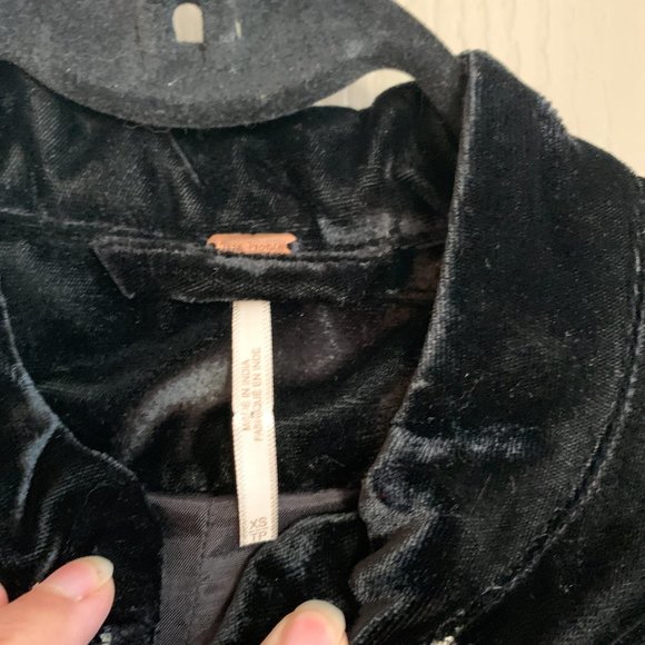 RARE Free People Black Embroidered Jacket - Picture 7 of 11